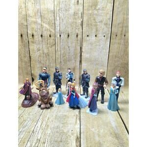 Disney Frozen 12 PVC Figures Kristoff Elsa Olaf Sven Cake Toppers (Mt3)